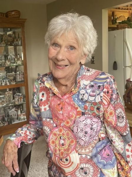 Elaine Meredith Moffett